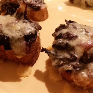 crostini di radicchio